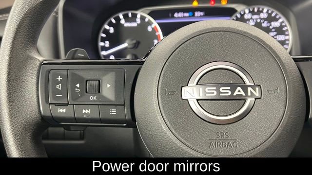 Used 2023 Nissan Rogue SV image 8