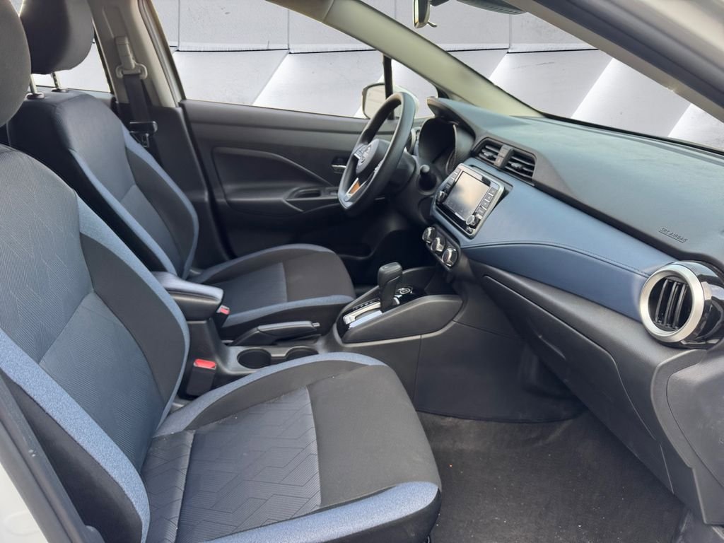 Used 2025 Nissan Versa SV w/ Trunk Package image 13