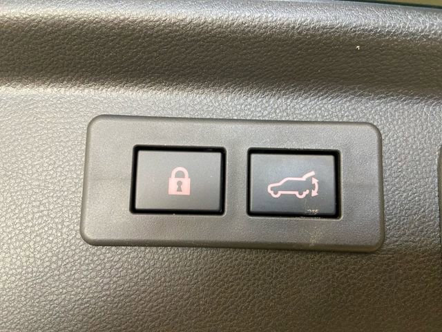 Used 2024 Subaru Forester Touring image 27