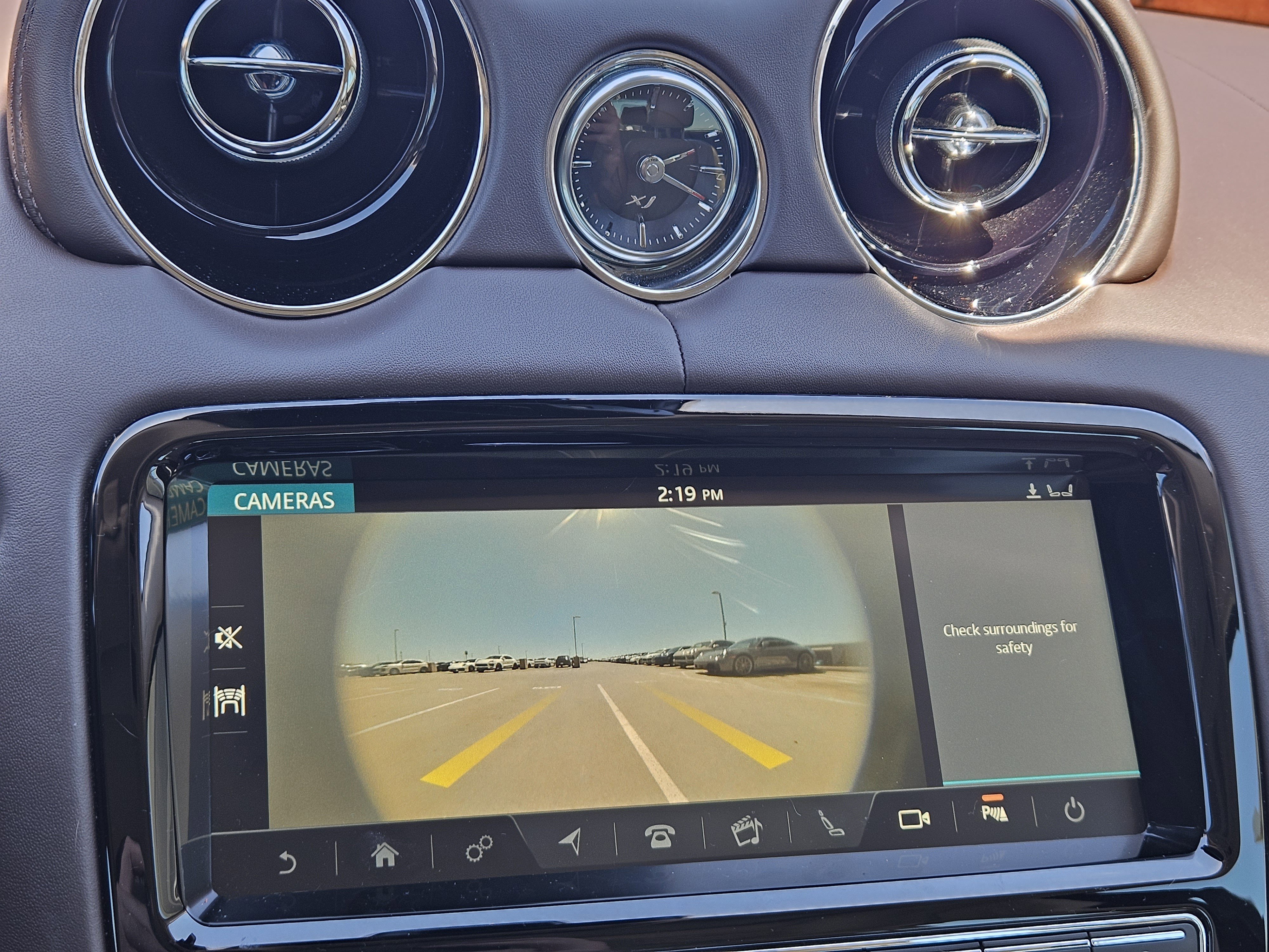 Used 2019 Jaguar XJ L Portfolio AWD/4WD image 17