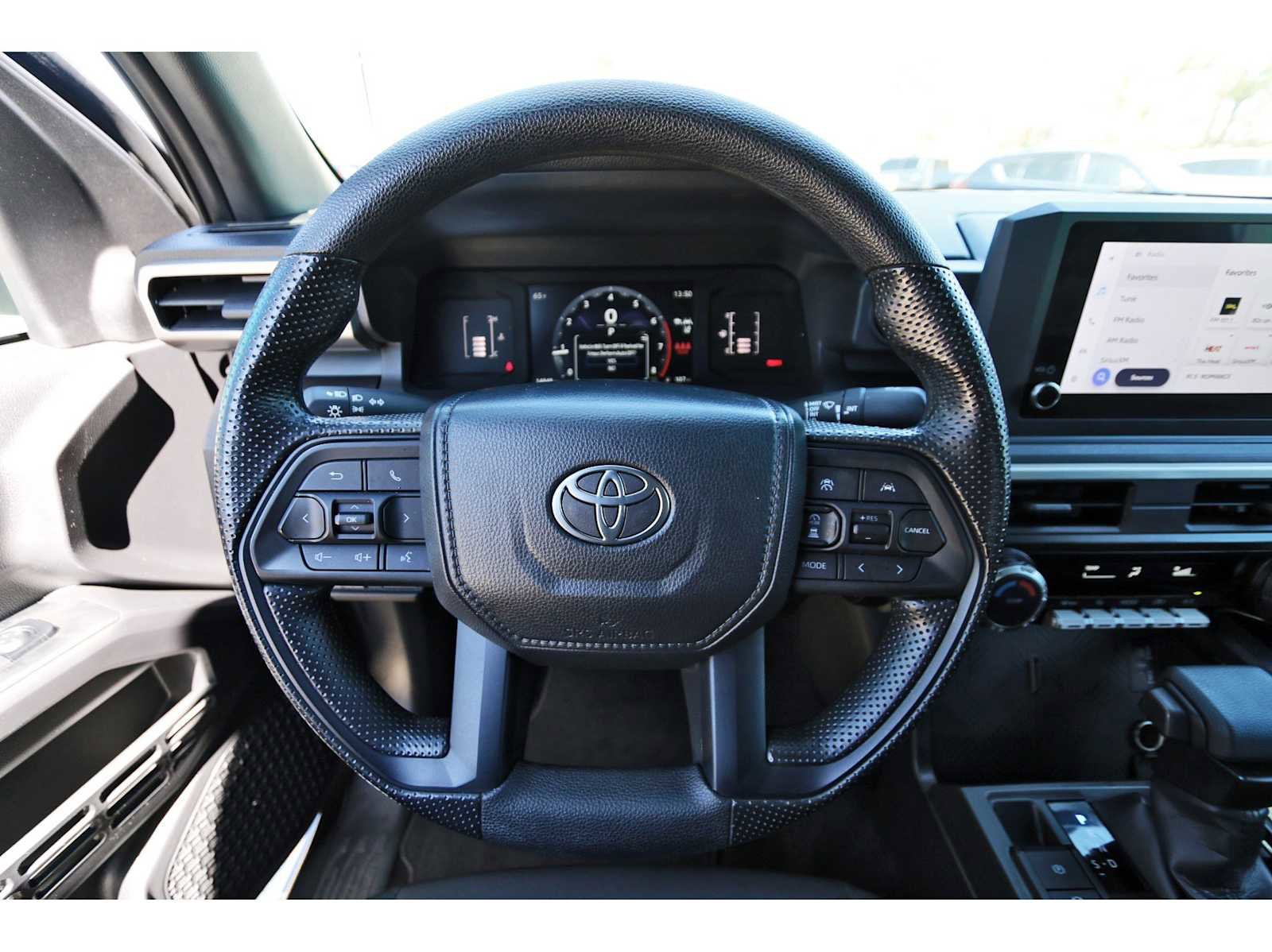 Used 2025 Toyota Tacoma SR image 13