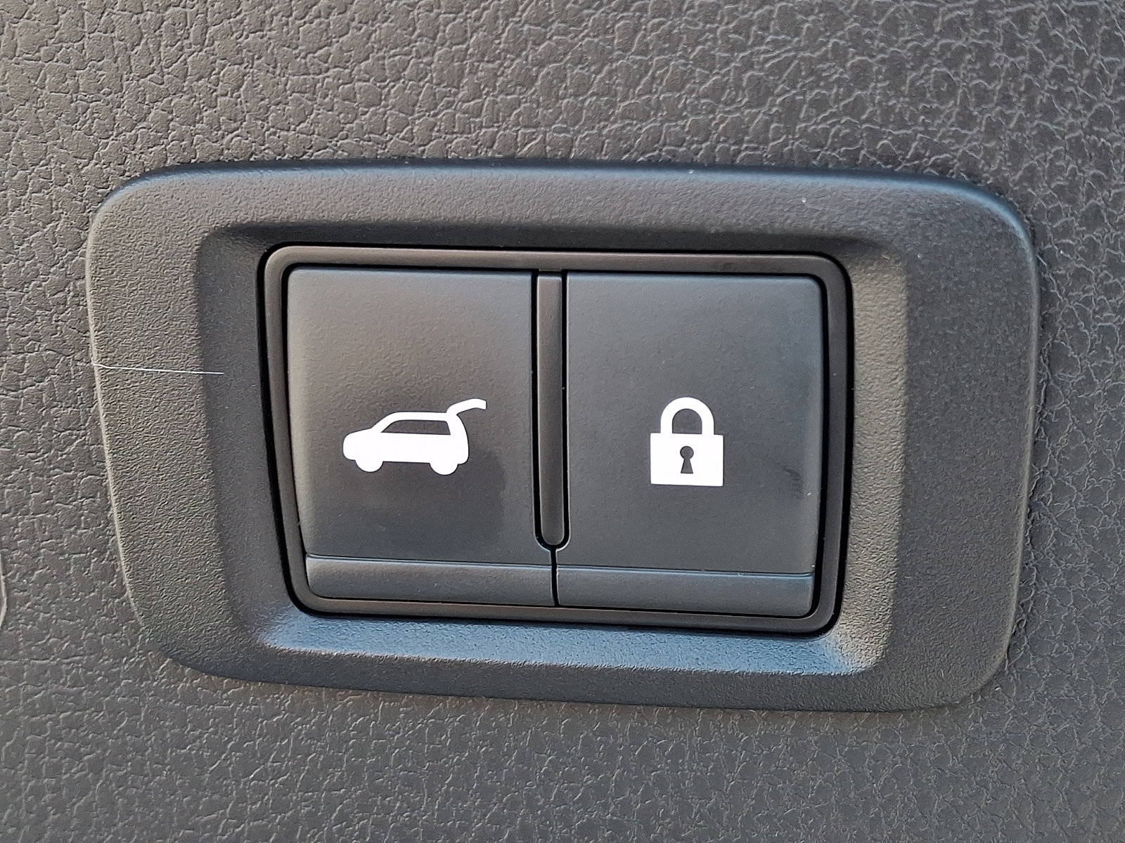 Used 2024 Mitsubishi Eclipse Cross SE AWD/4WD image 30