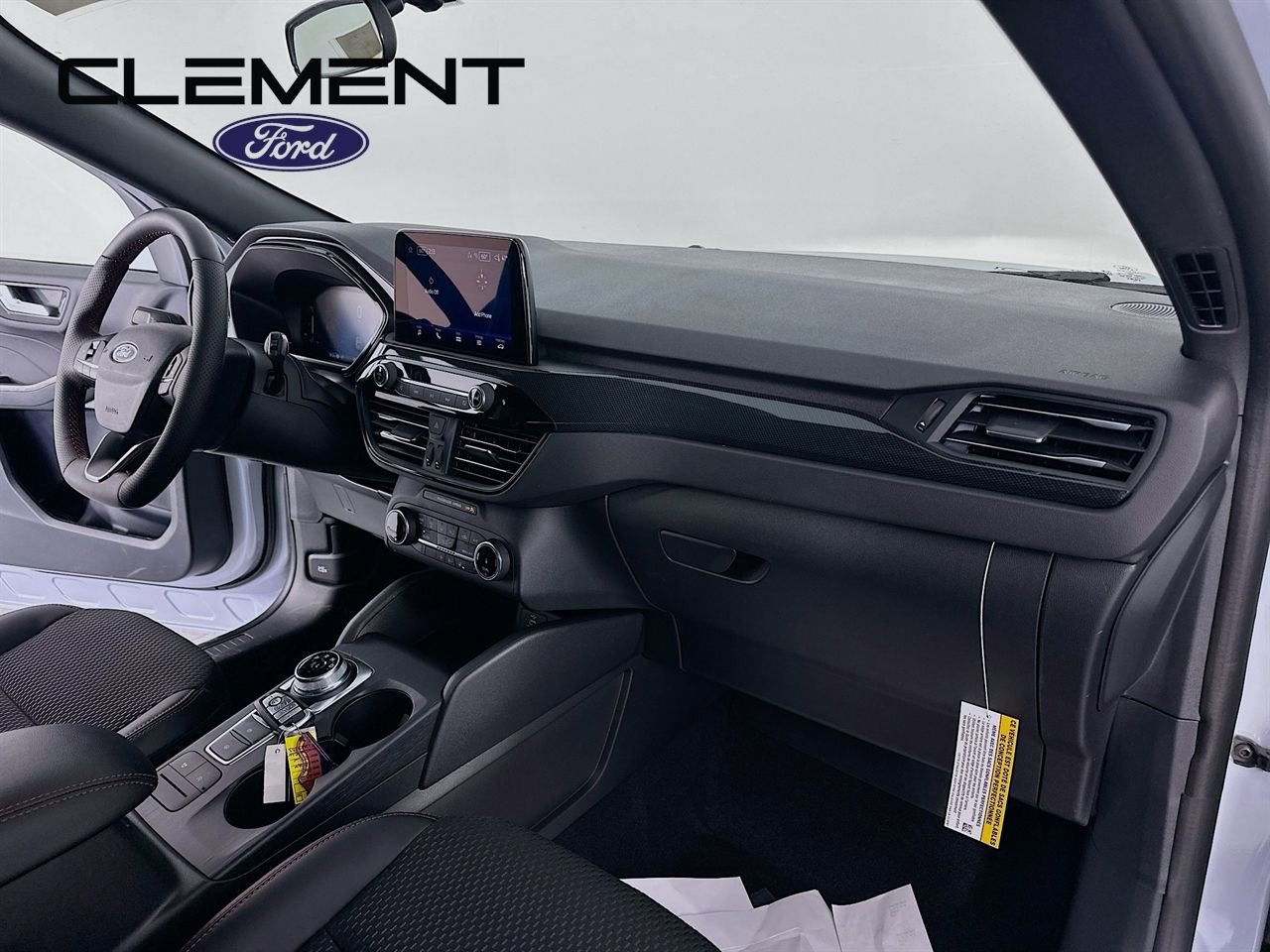 New 2026 Ford Escape ST-Line w/ Cold Weather Package image 30