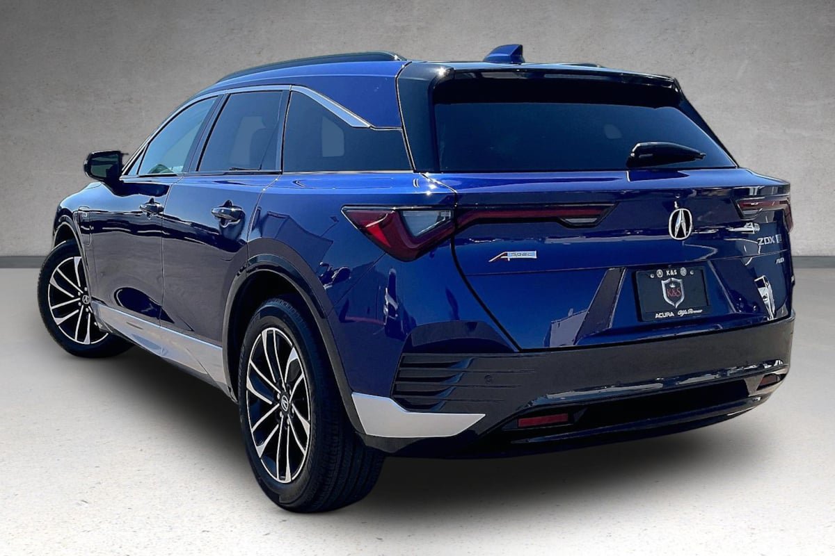 Used 2024 Acura ZDX A-Spec AWD/4WD image 3