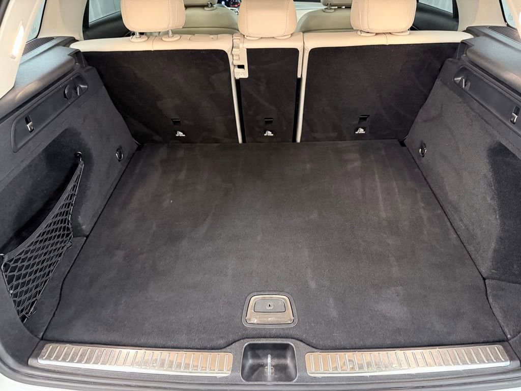 Used 2021 Mercedes-Benz GLC 300 image 33