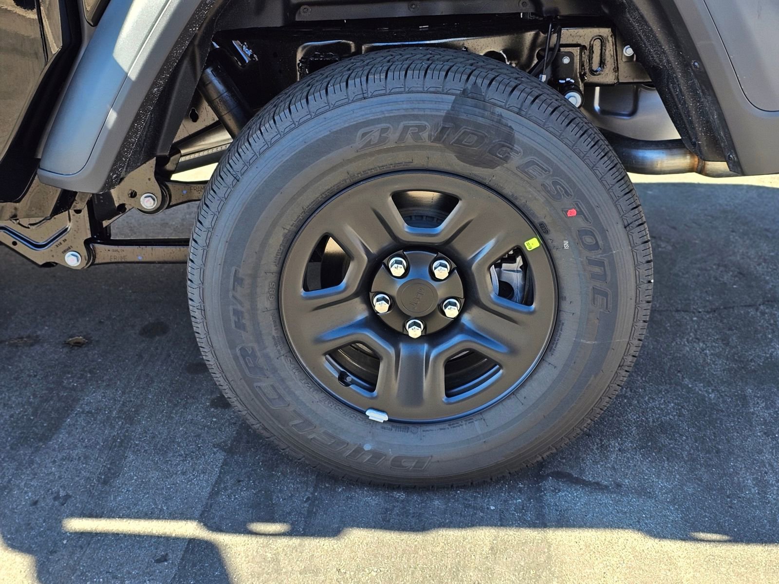 New 2026 Jeep Gladiator Sport image 9