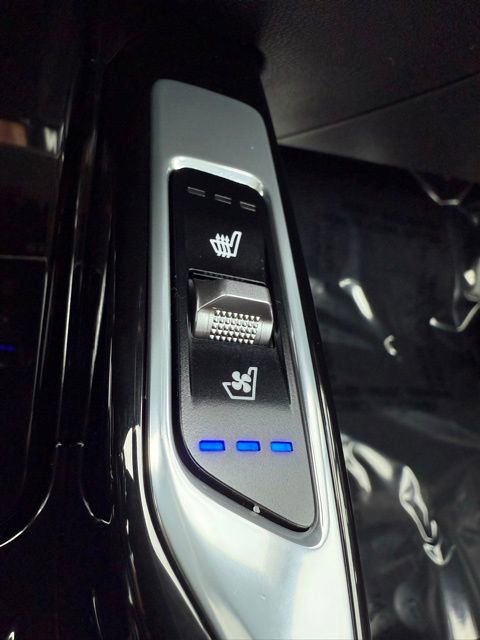 Used 2023 Kia Sorento SX image 23