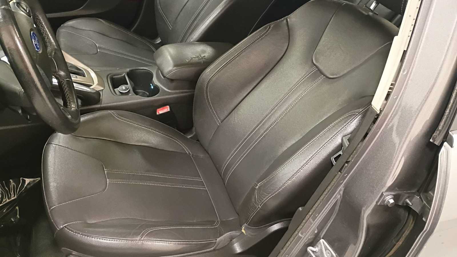 Used 2012 Ford Focus SEL FWD image 13