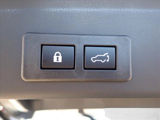 New 2026 Subaru Ascent Limited AWD/4WD image 9