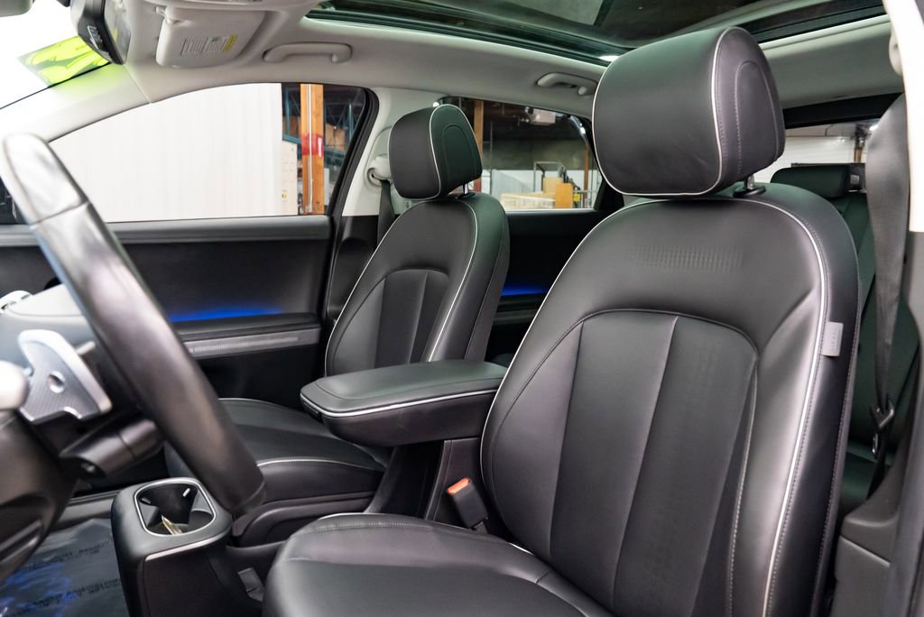 Used 2024 Hyundai Ioniq 5 Limited image 25