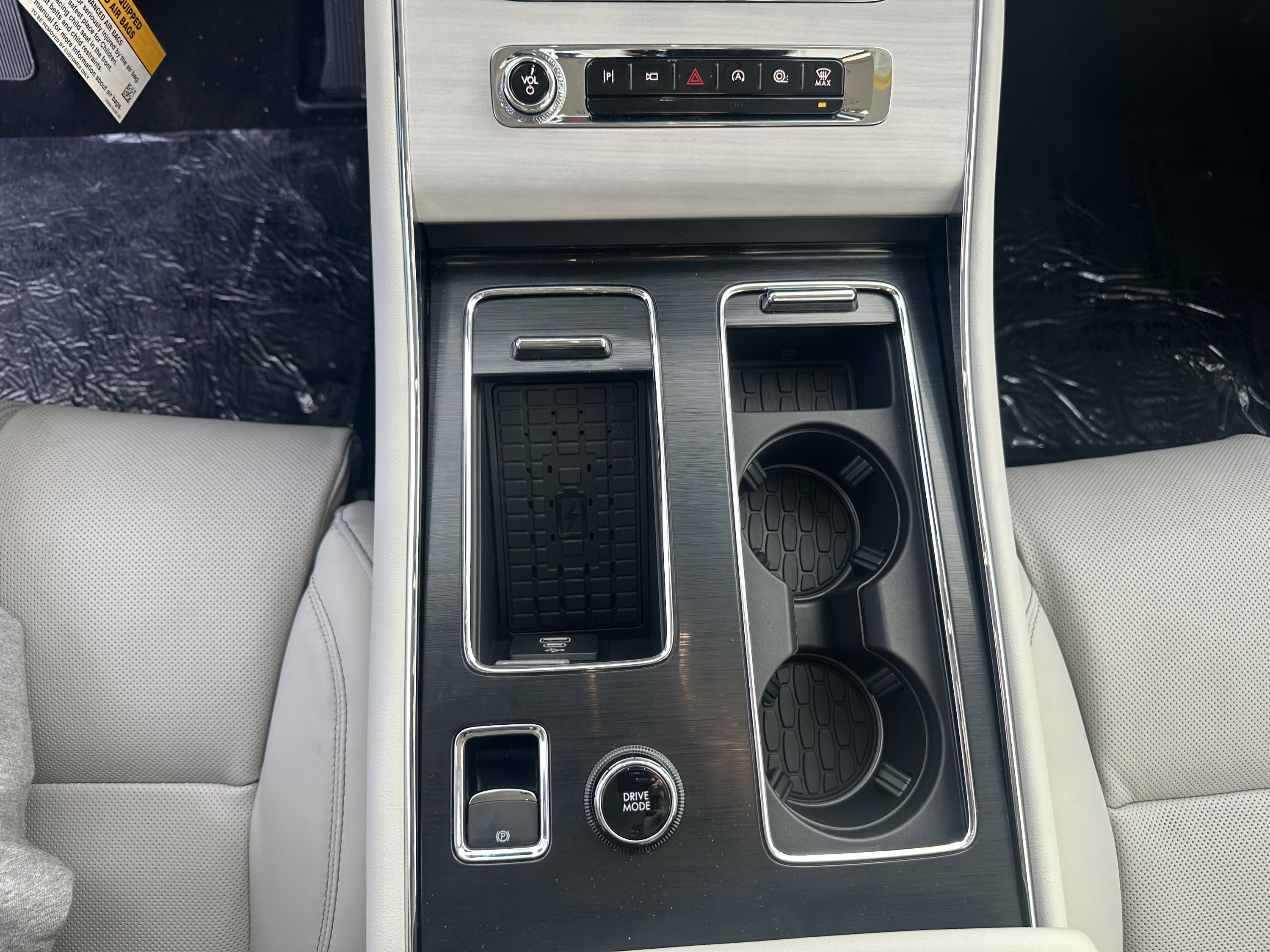 New 2026 Lincoln Aviator Reserve image 16