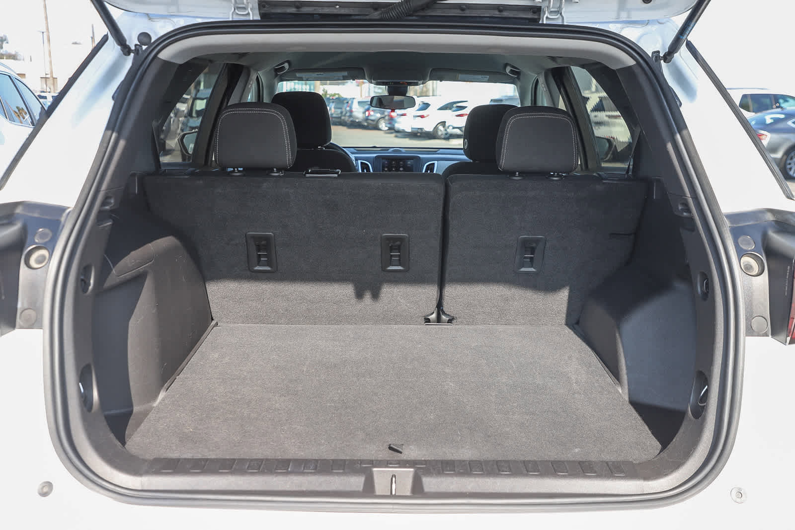 Used 2022 Chevrolet Equinox LT image 19