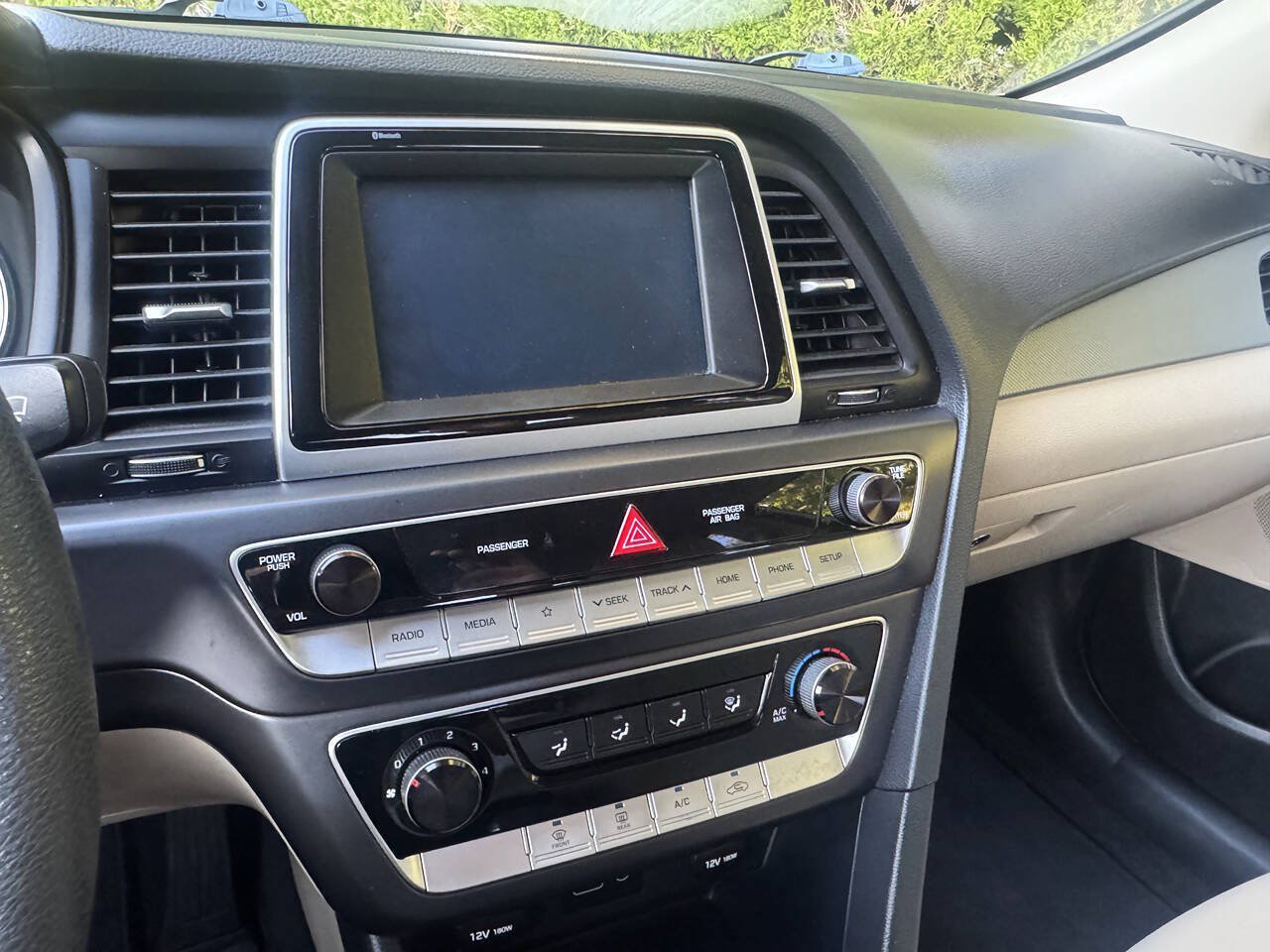 Used 2018 Hyundai Sonata SE FWD image 14