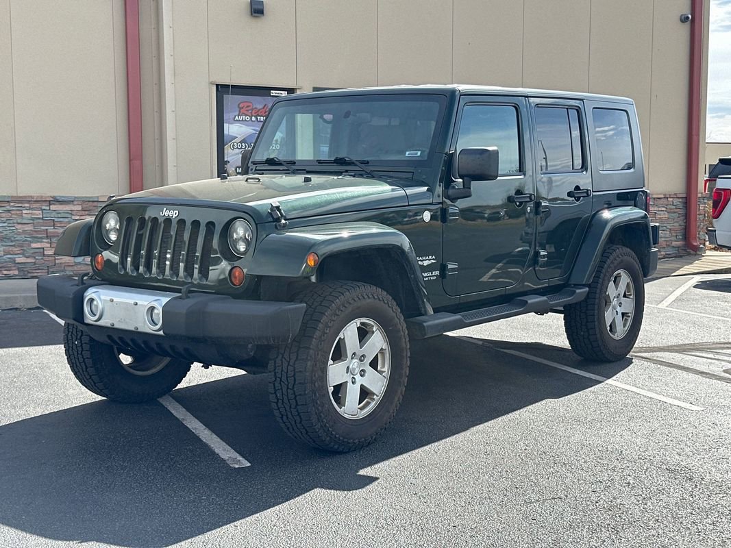 Used 2010 Jeep Wrangler Unlimited Sahara image 6