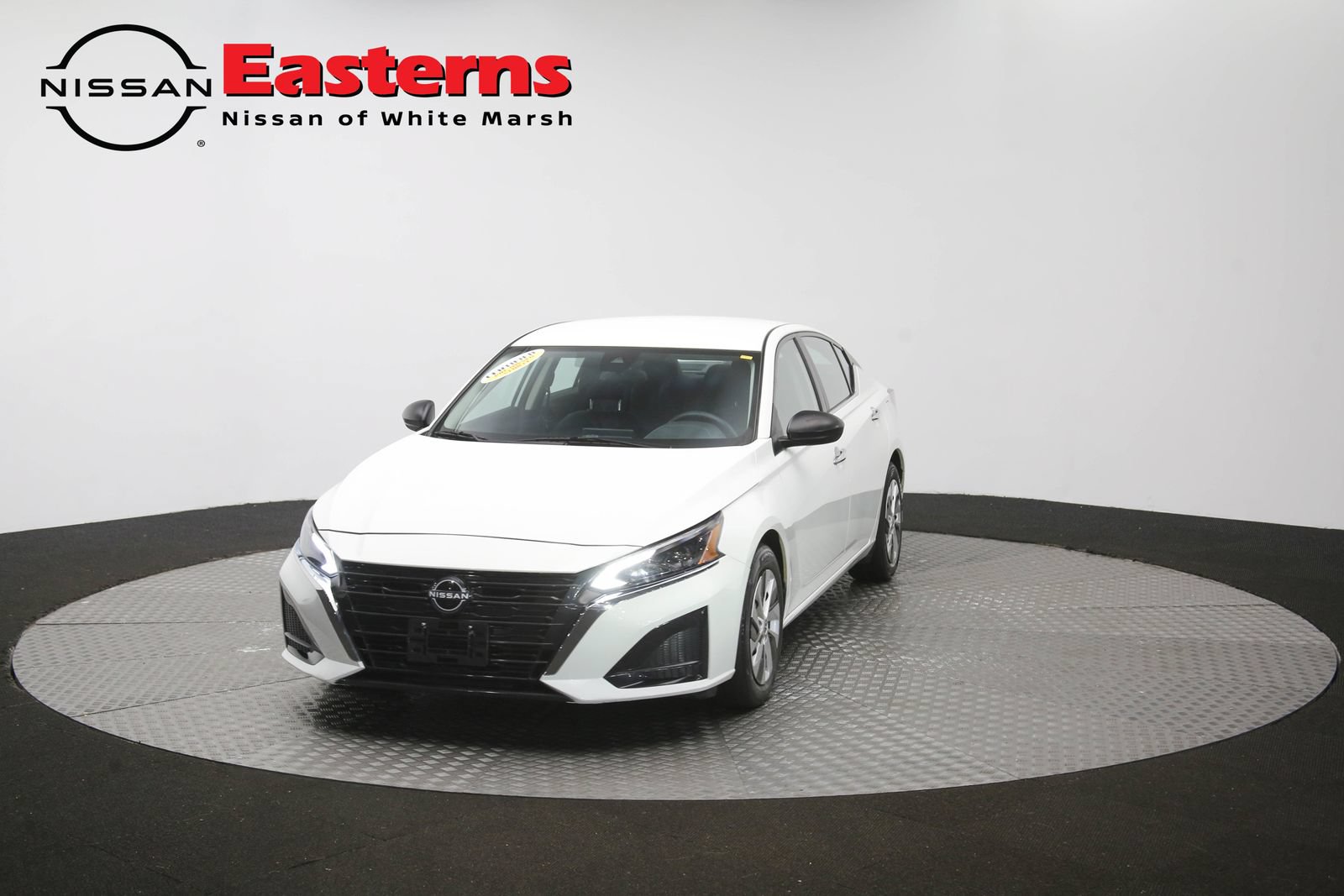 Used 2024 Nissan Altima 2.5 S FWD image 52