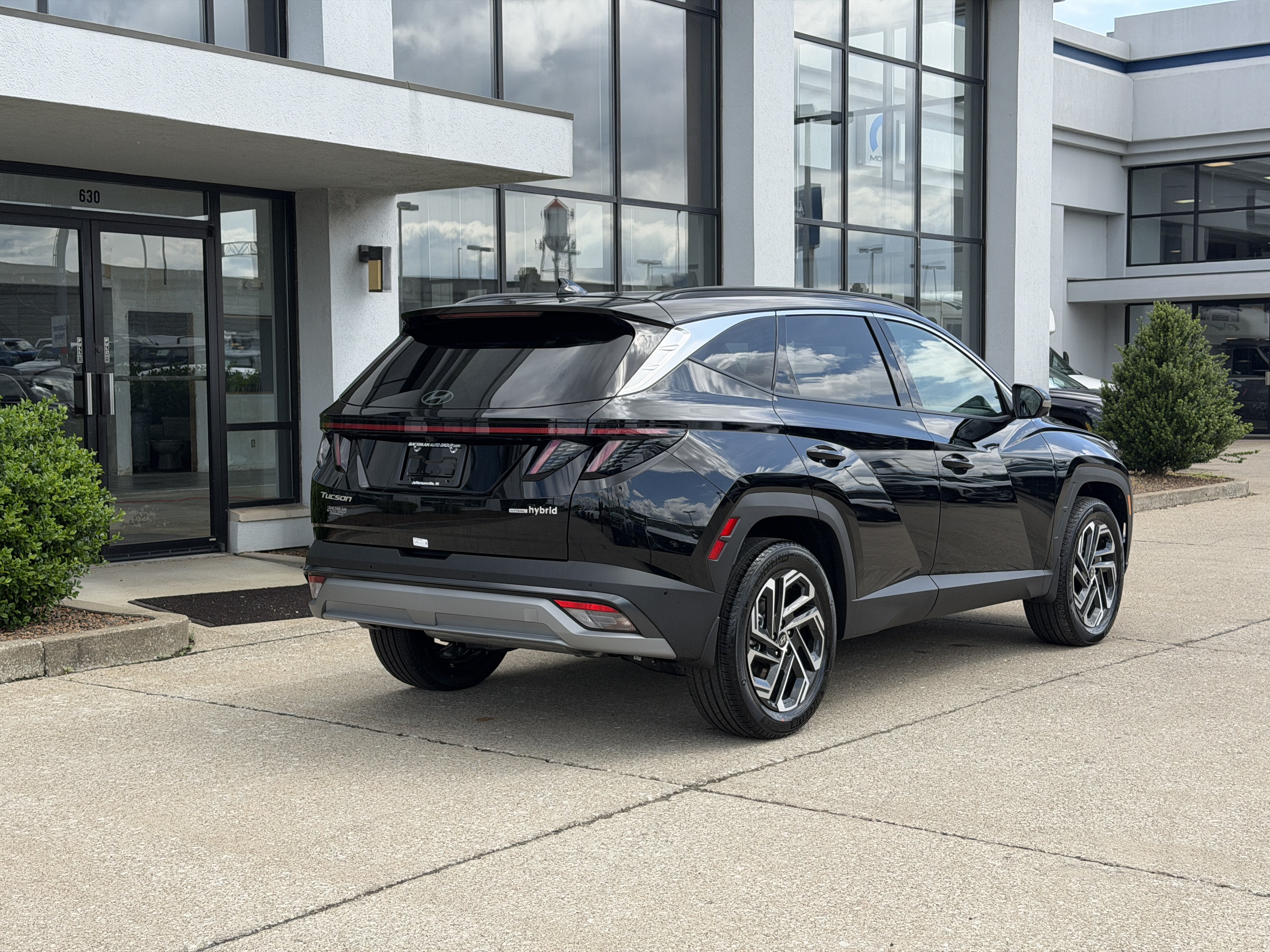 New 2026 Hyundai Tucson Limited AWD/4WD image 4