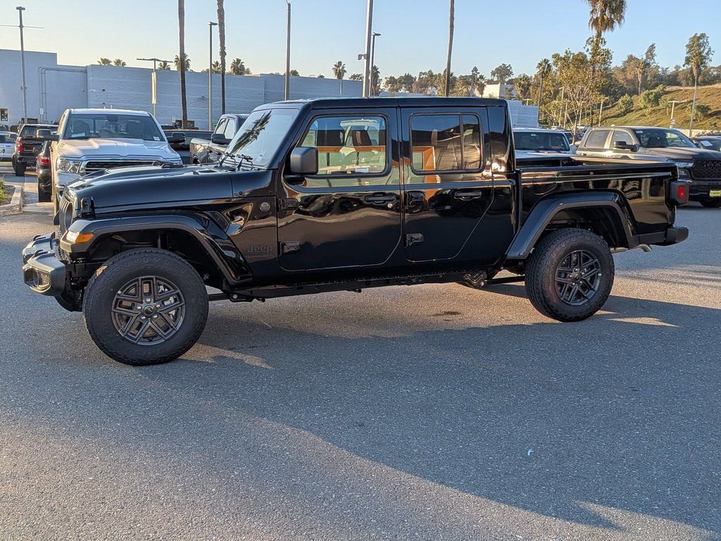 New 2026 Jeep Gladiator Sport