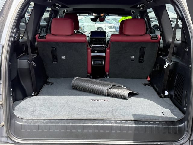 Used 2022 Lexus GX 460 Premium AWD/4WD image 18
