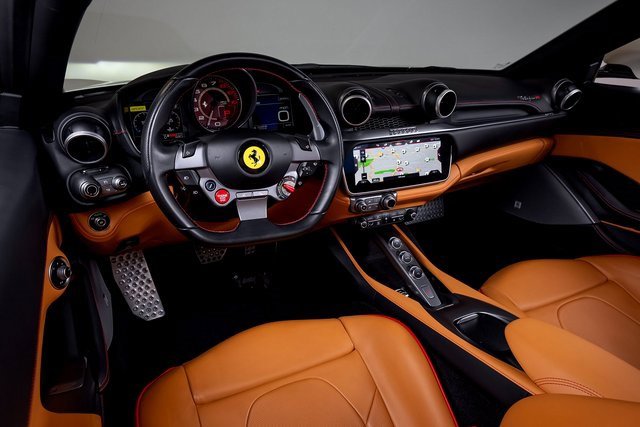 Used 2022 Ferrari Portofino M image 5