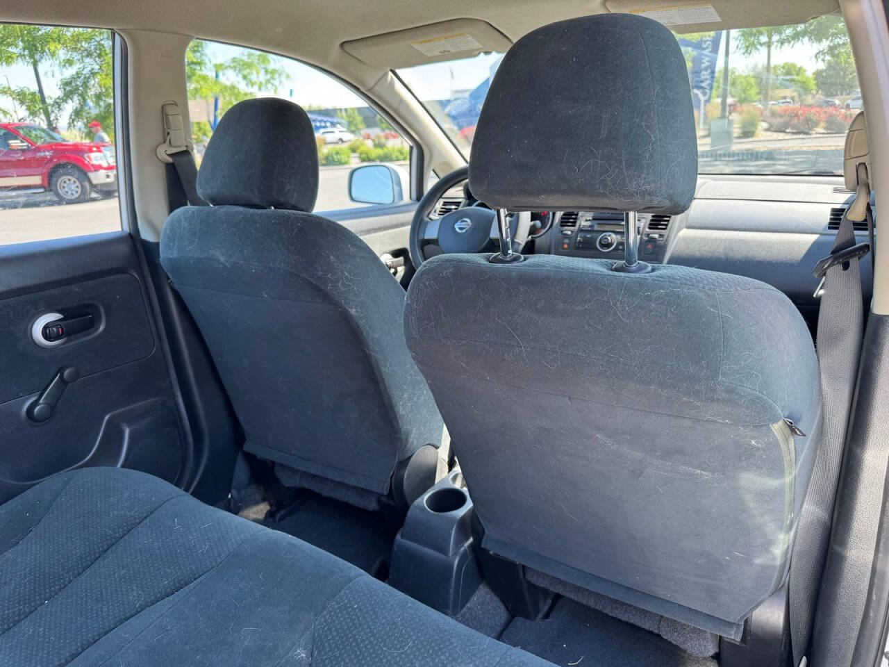 Used 2011 Nissan Versa 1.8 S FWD image 15