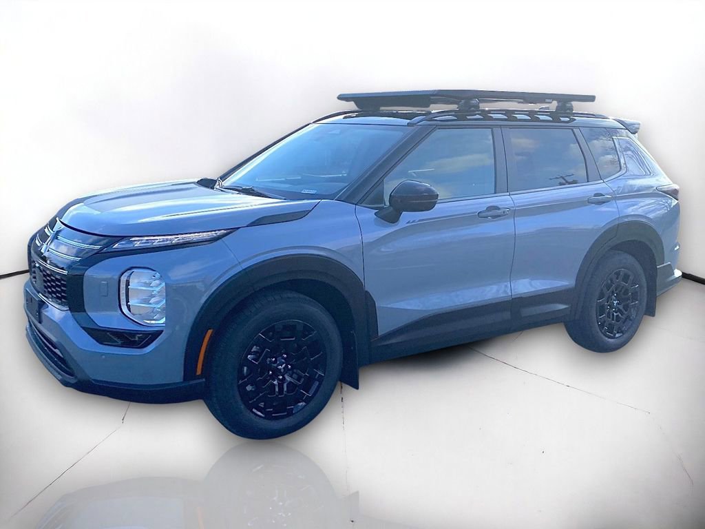 New 2026 Mitsubishi Outlander Trail Edition image 2