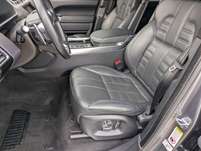 Used 2017 Land Rover Range Rover Sport HSE Dynamic image 12