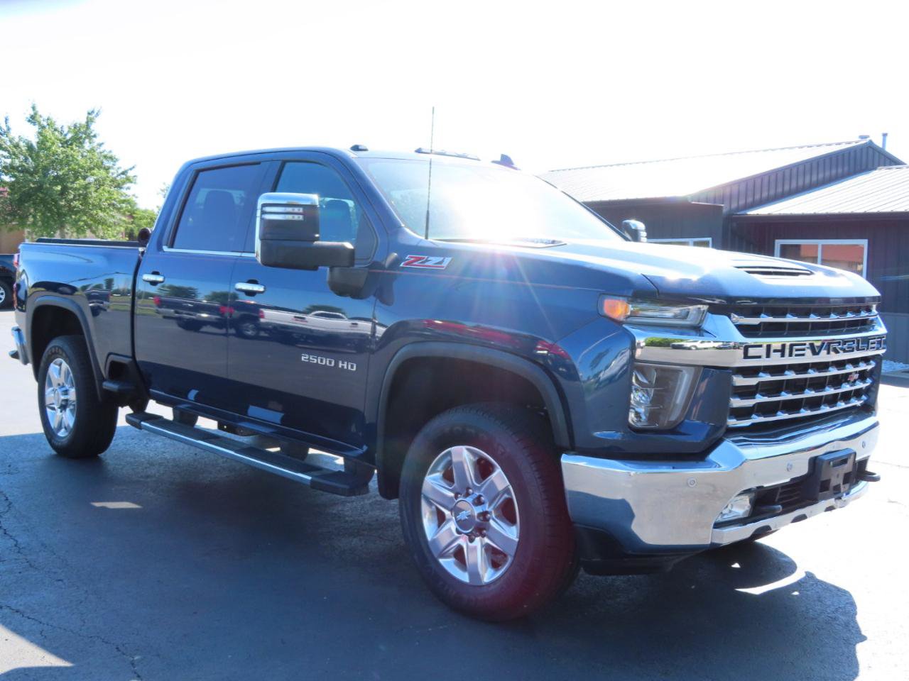 Used 2020 Chevrolet Silverado 2500 LTZ w/ LTZ Plus Package AWD/4WD image 8