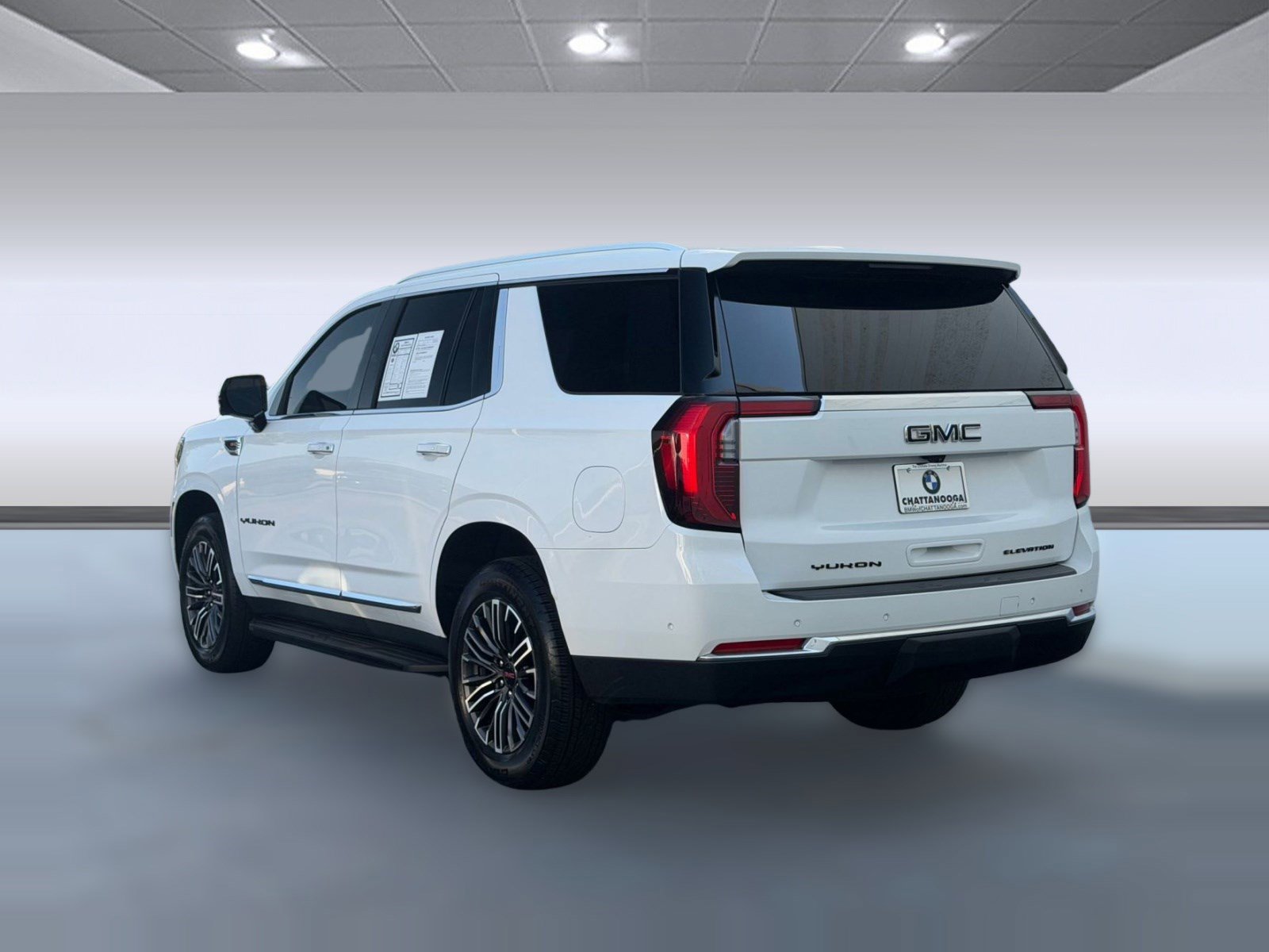 Used 2025 GMC Yukon Elevation AWD/4WD image 3