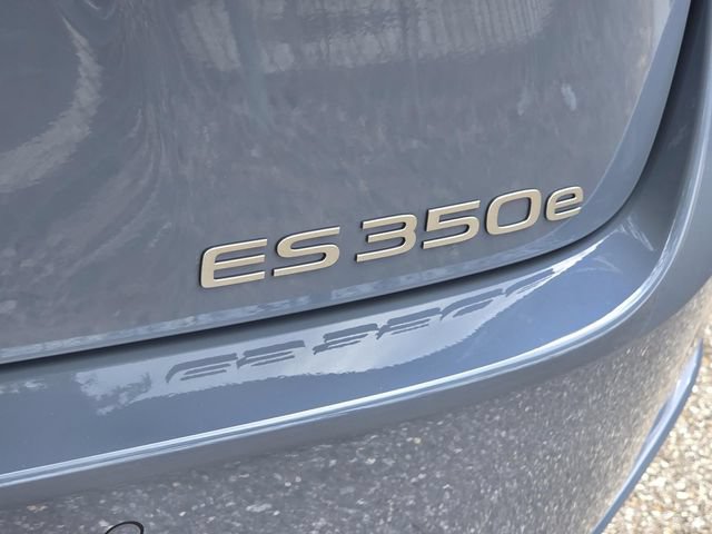 New 2026 Lexus ES 350e FWD image 34