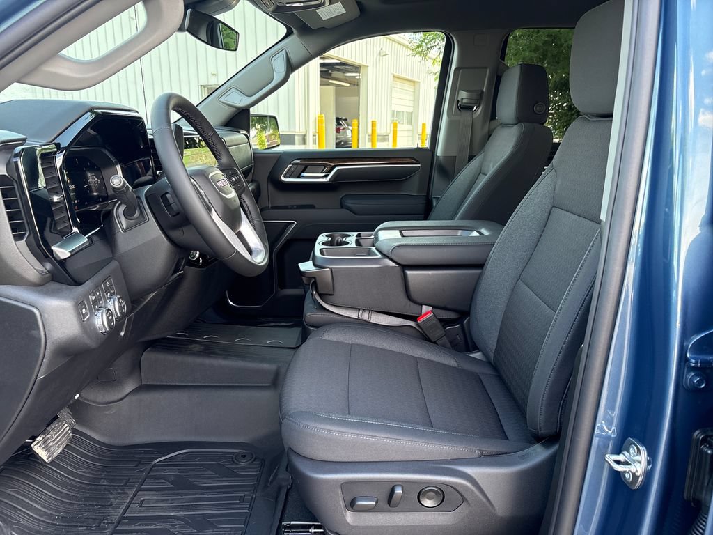New 2026 GMC Sierra 1500 Elevation w/ X31 Off-Road Package AWD/4WD image 13