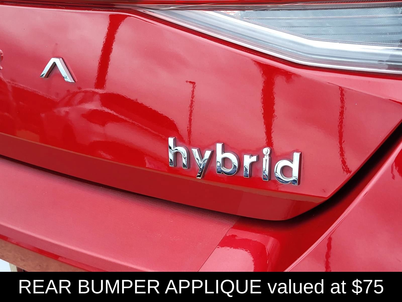 Used 2023 Hyundai Elantra Limited FWD image 5