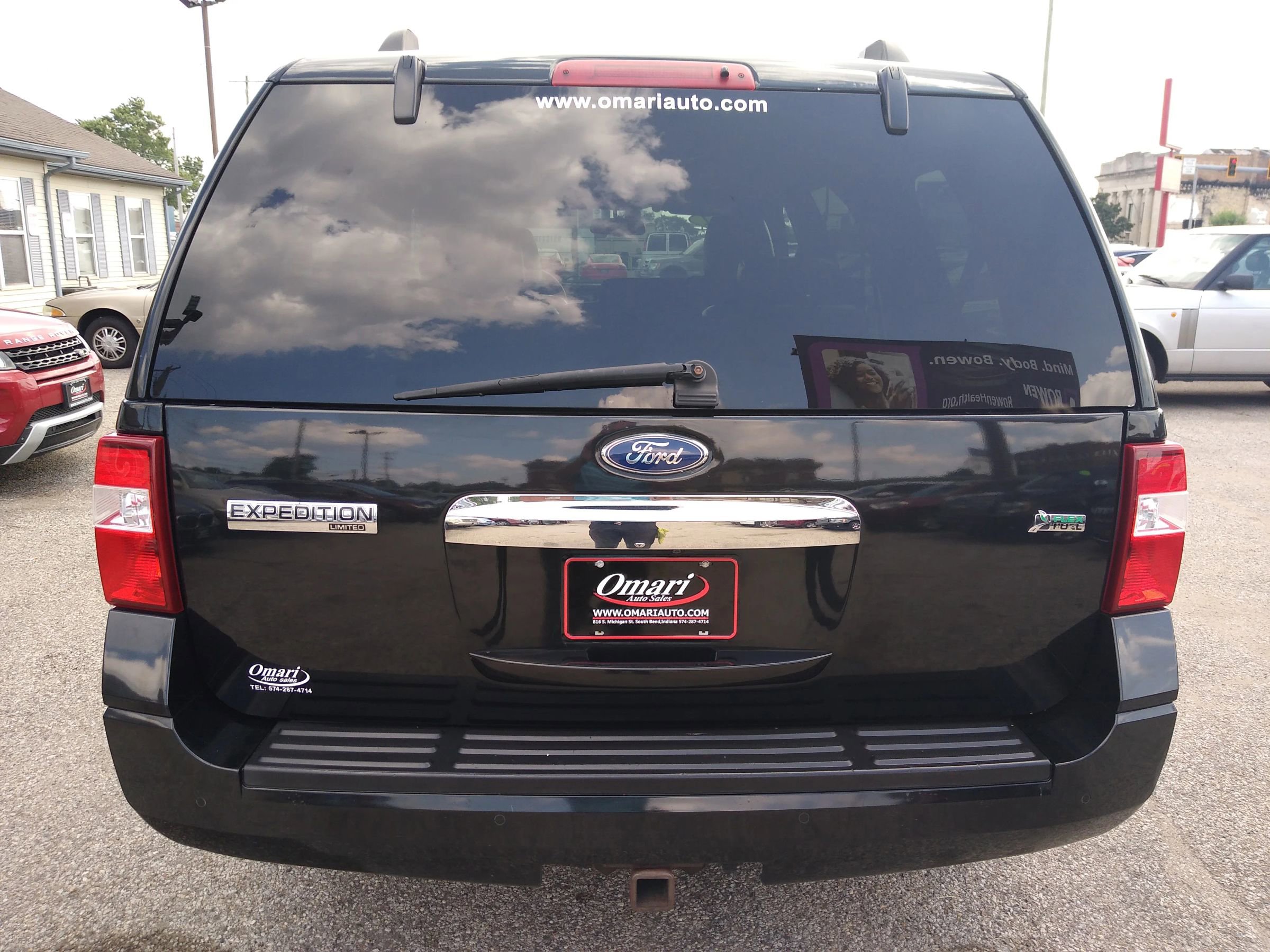 Used 2011 Ford Expedition Limited image 9