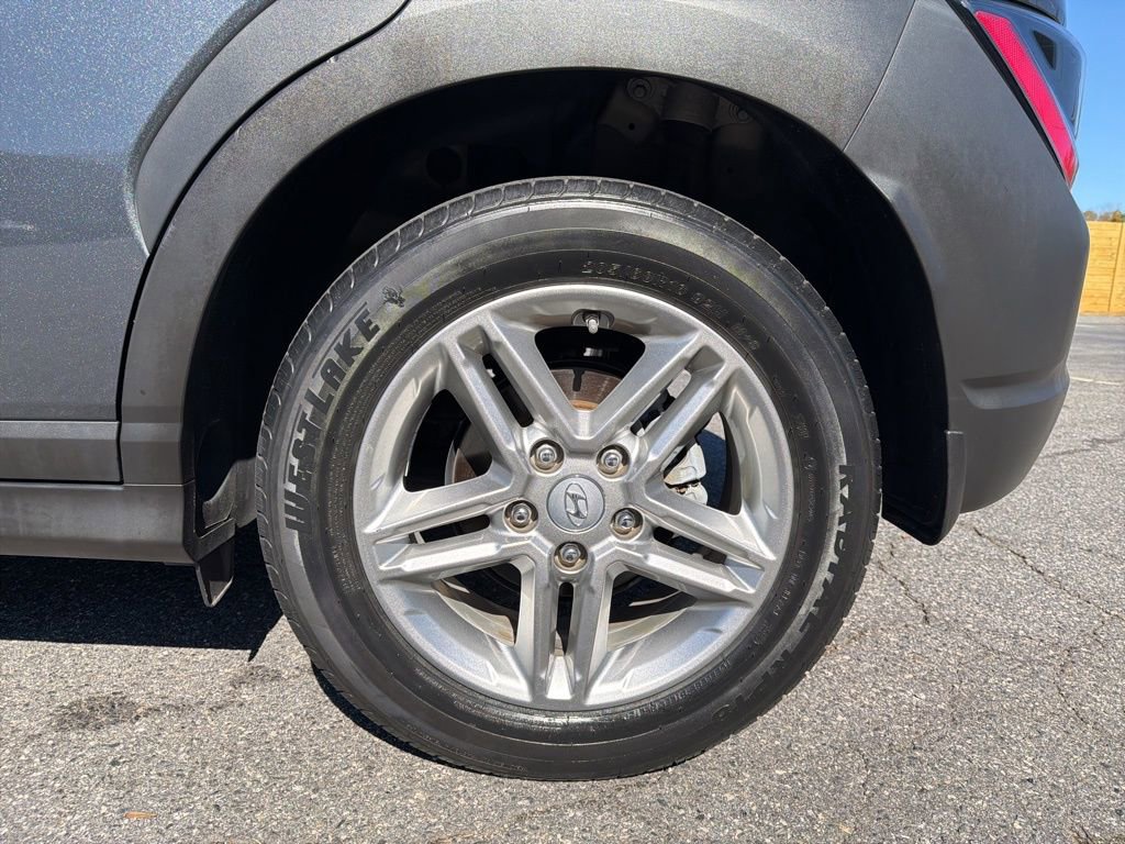 Used 2022 Hyundai Kona SE w/ Cargo Package image 33
