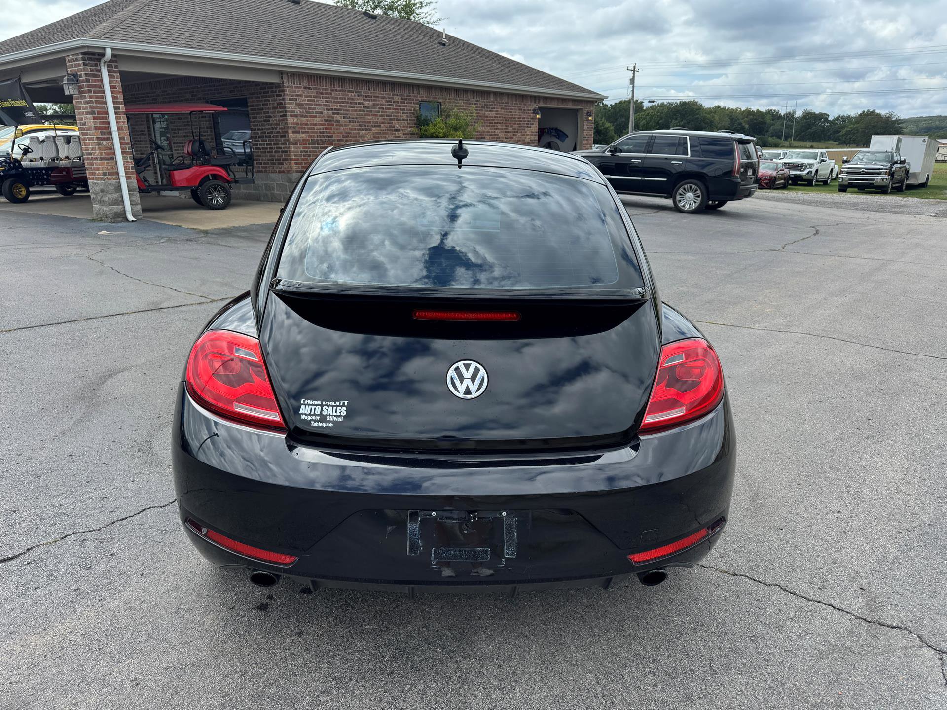 Used 2014 Volkswagen Beetle R-Line image 5