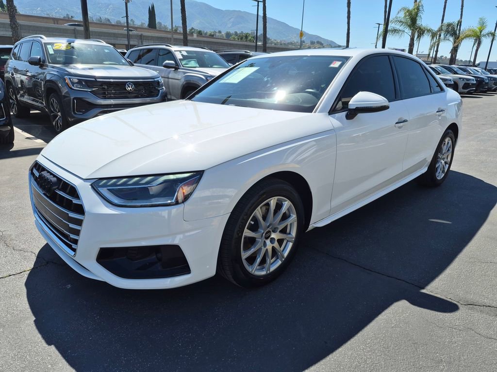 Used 2023 Audi A4 2.0T Premium image 3