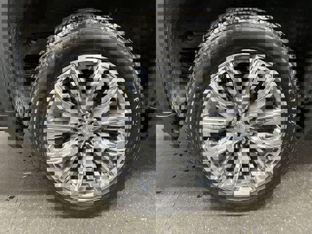 Certified 2024 GMC Sierra 1500 Denali w/ Denali Reserve Package image 33