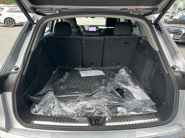 New 2025 Audi Q5 Premium image 11