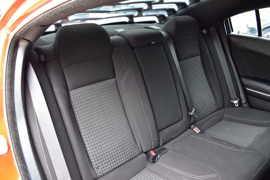 Used 2020 Dodge Charger SXT w/ Driver Convenience Group image 24