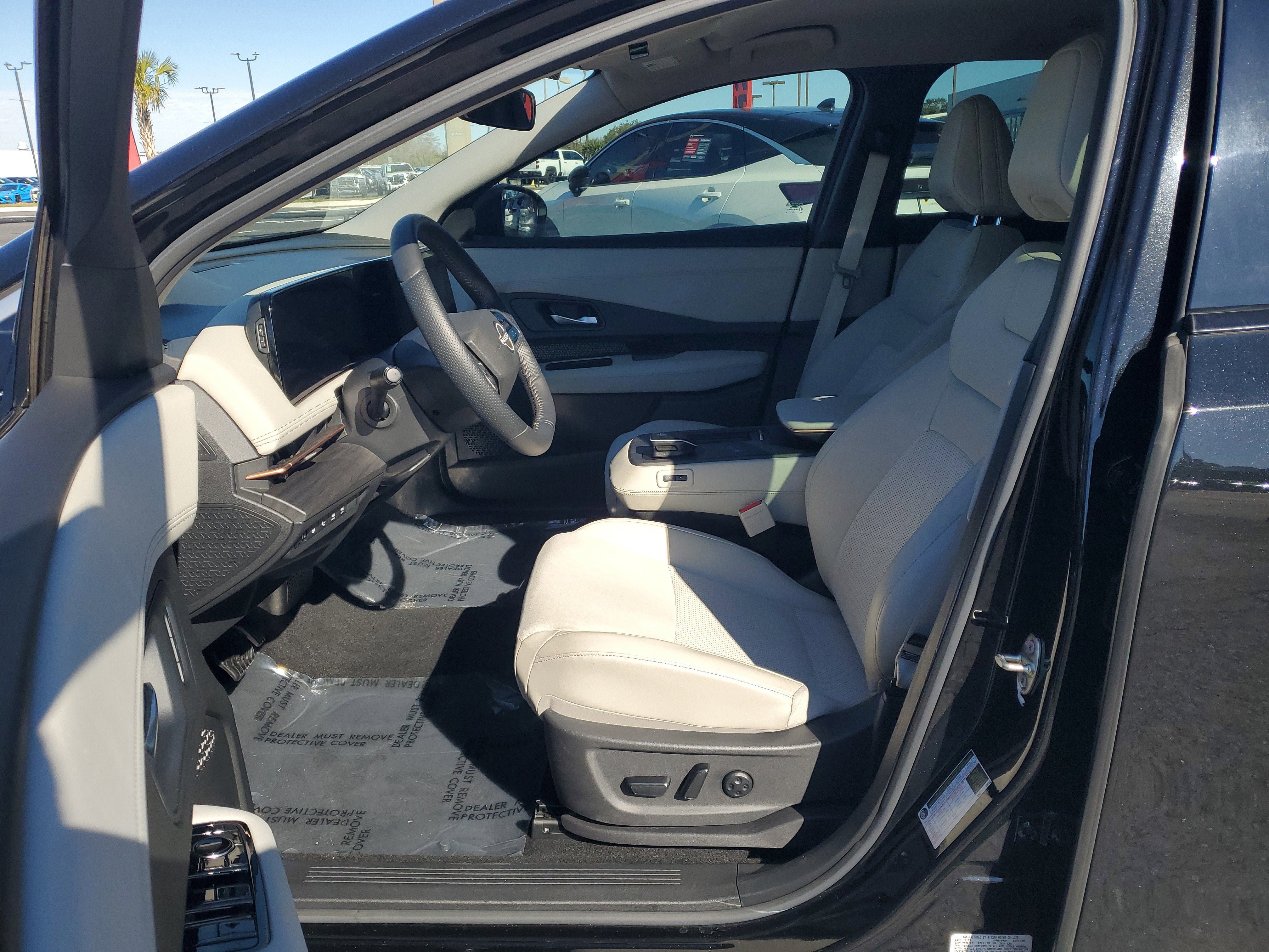 Certified 2023 Nissan Ariya FWD image 13