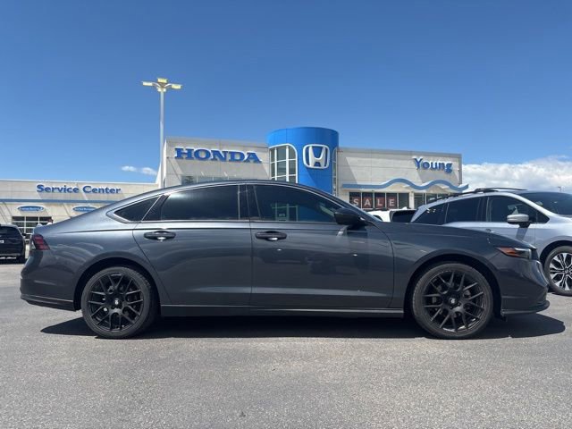 Used 2023 Honda Accord EX image 2