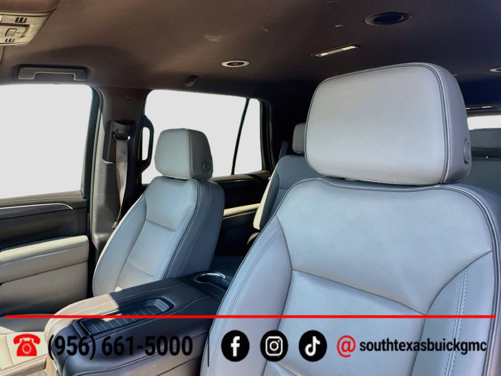 Used 2024 GMC Yukon SLT w/ SLT Luxury Package RWD image 14