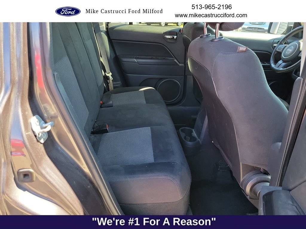 Used 2015 Jeep Patriot Latitude FWD image 23