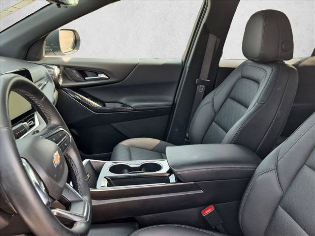 Used 2025 Chevrolet Equinox LT w/ Convenience Package II FWD image 16