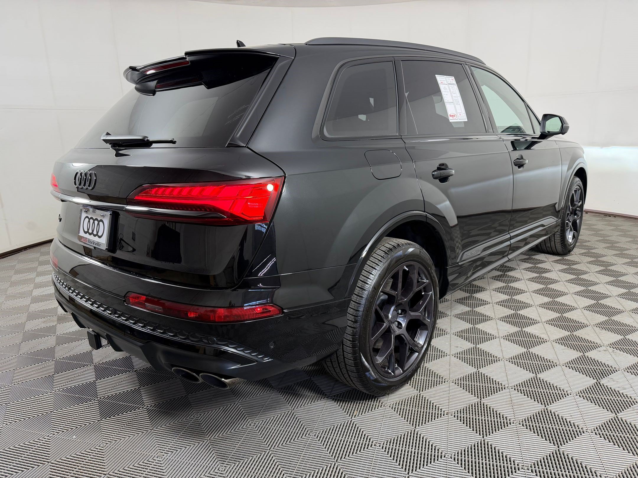 New 2026 Audi SQ7 Premium Plus AWD/4WD image 9