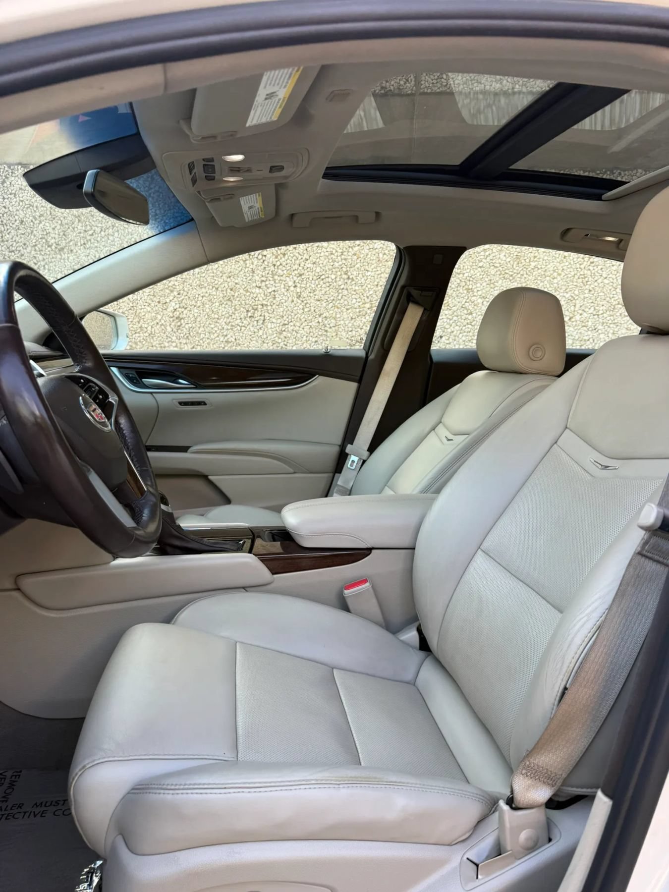 Used 2015 Cadillac XTS Luxury w/ Driver Awareness Package FWD image 8