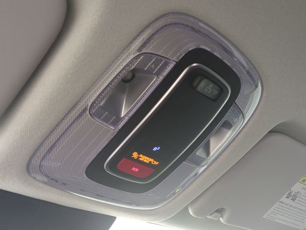 Certified 2025 Hyundai Kona SEL image 23