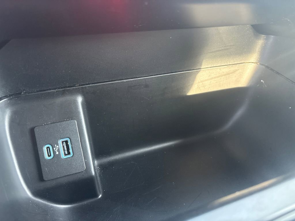 Used 2023 Ford F150 XLT w/ Equipment Group 302A High image 26