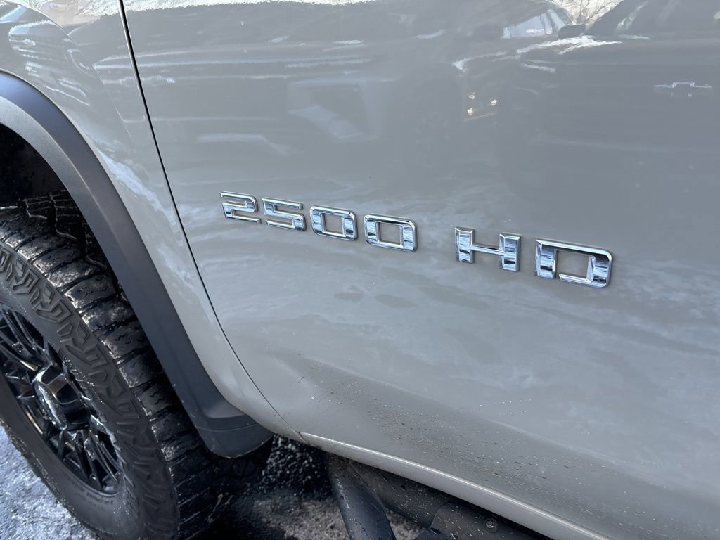 Certified 2024 Chevrolet Silverado 2500 ZR2 w/ Technology Package image 44
