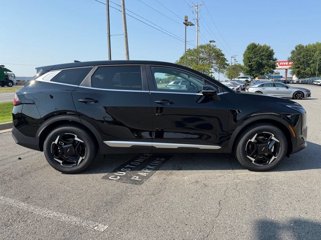 New 2026 Kia Sportage EX w/ EX Panorama Roof Package FWD image 8