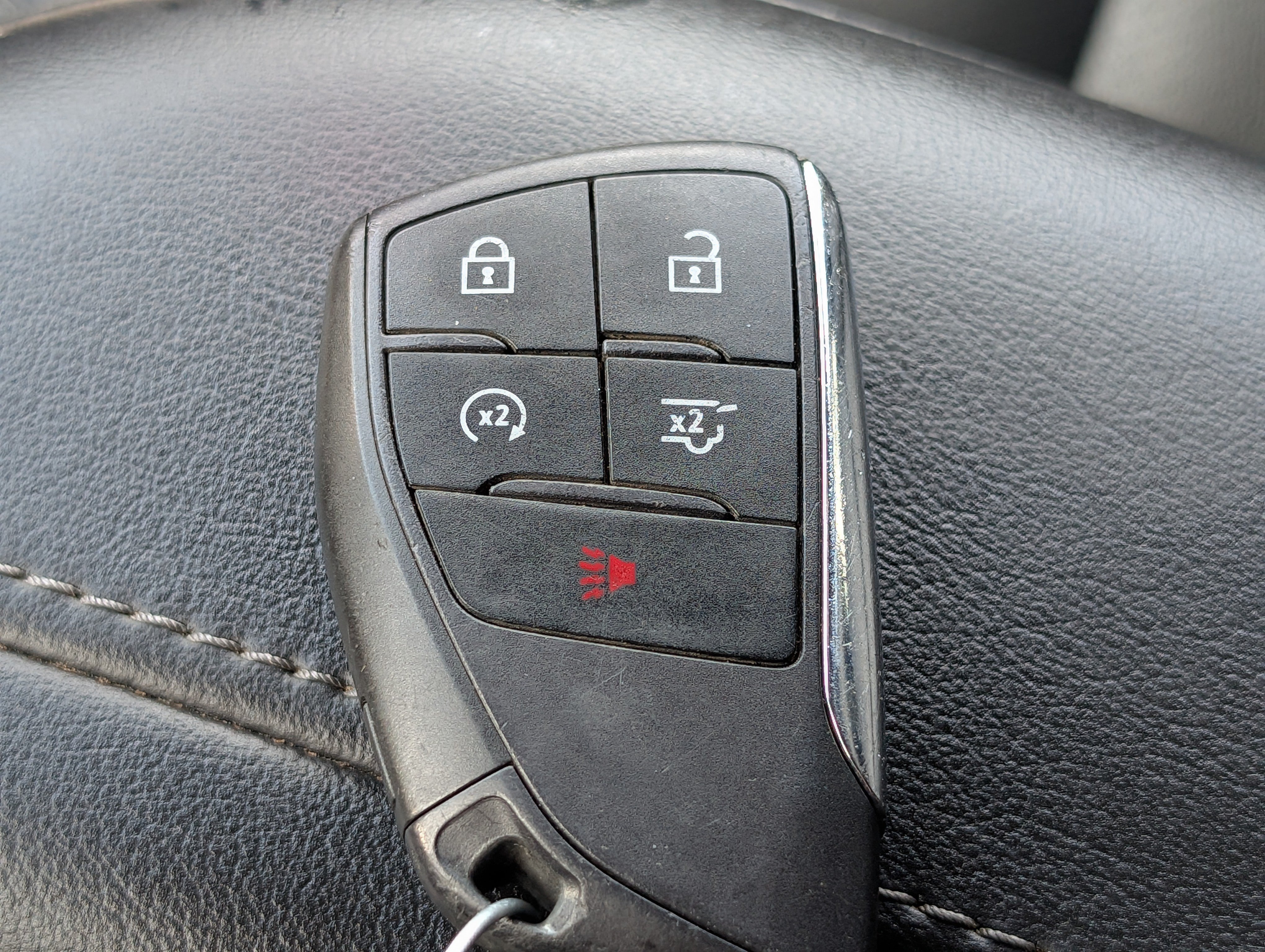 Used 2023 Chevrolet Suburban LS w/ Driver Alert Package RWD image 31